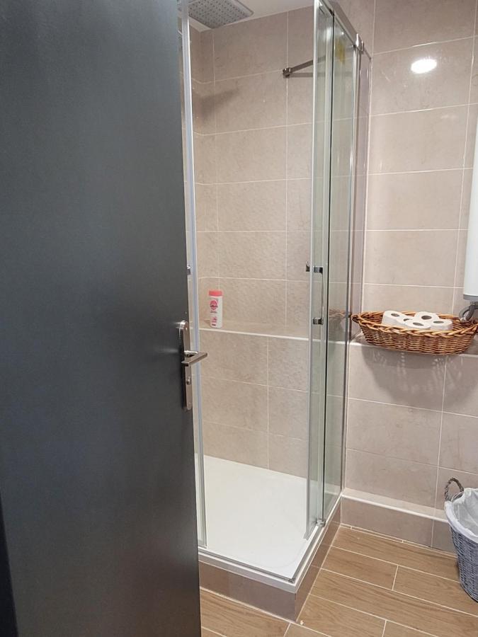 Appartement Prive A 15Mn De Paris Et Proche Enghien Les Bains Groslay ภายนอก รูปภาพ